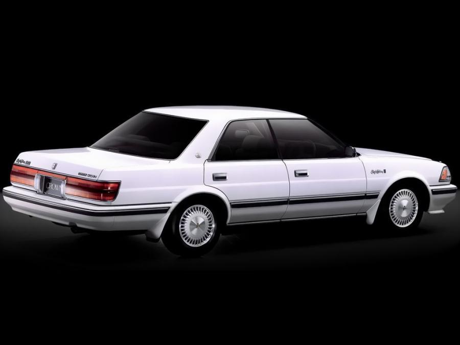  Toyota Crown Royal Saloon G 3.0 Hardtop 1987 года  (фото 3 из 5)